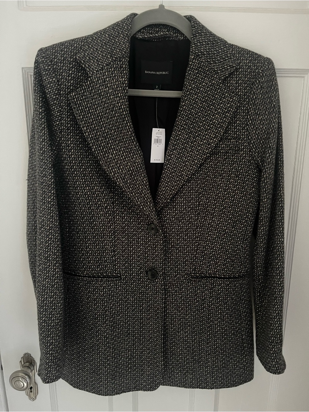Banana Republic Women's Black & Cream Woven Textured Blazer Wool/cotton blend